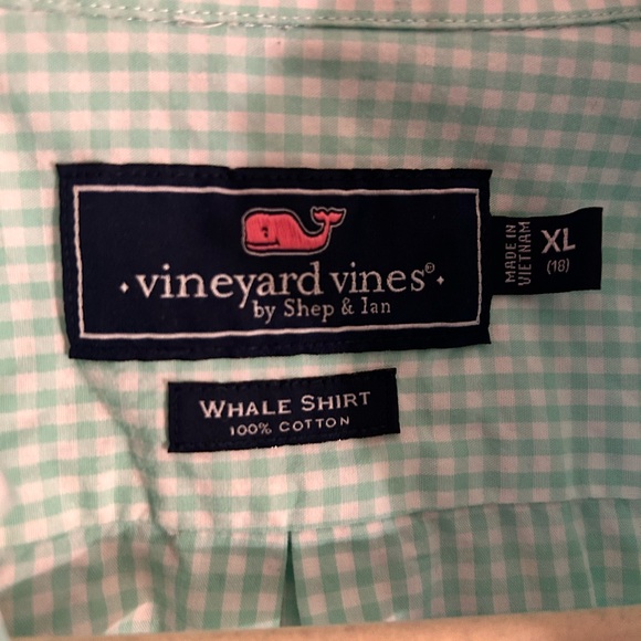 Vineyard Vines boys xl button down - Picture 3 of 3